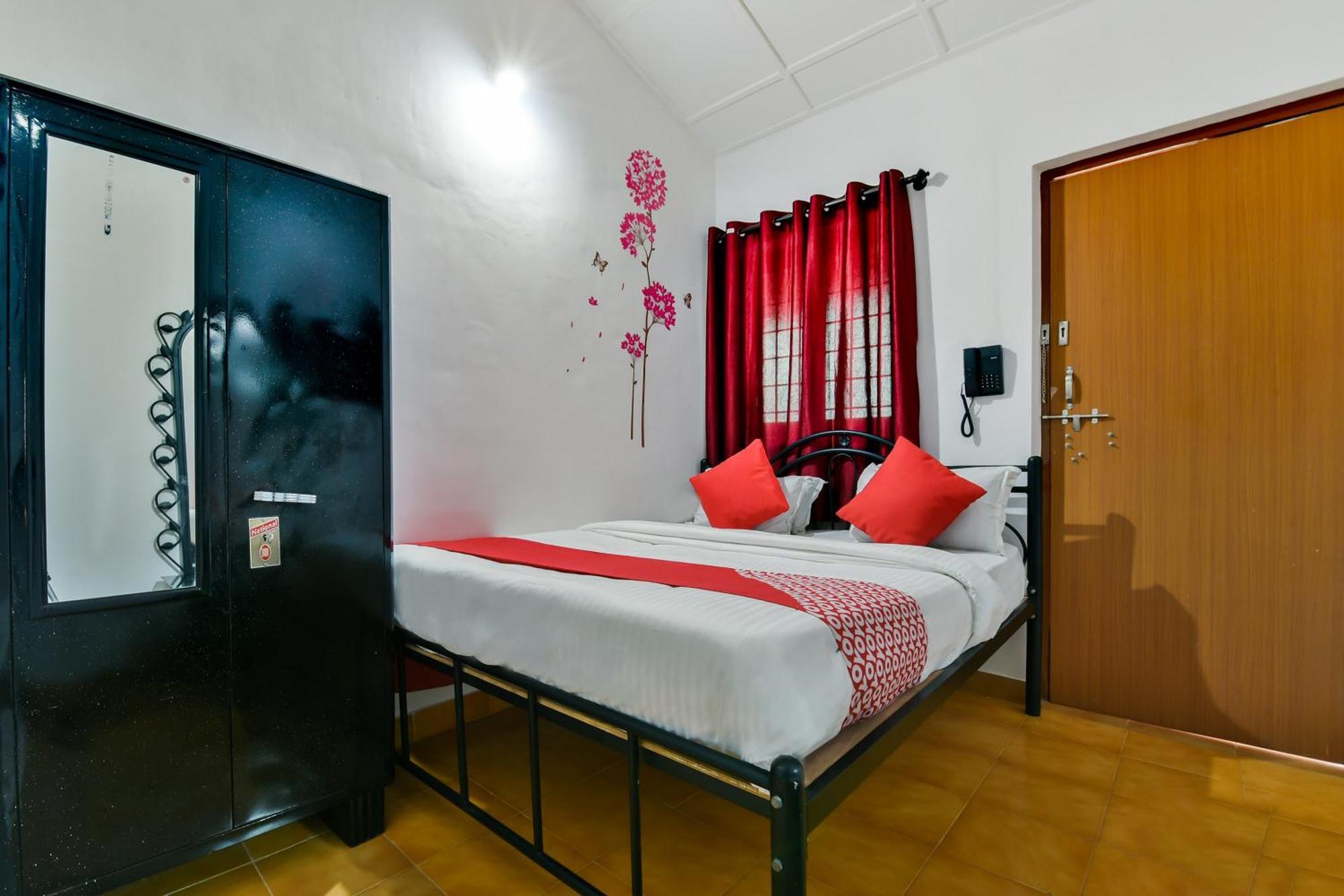 Hotel O Route Near Calangute Beach Bagian luar foto