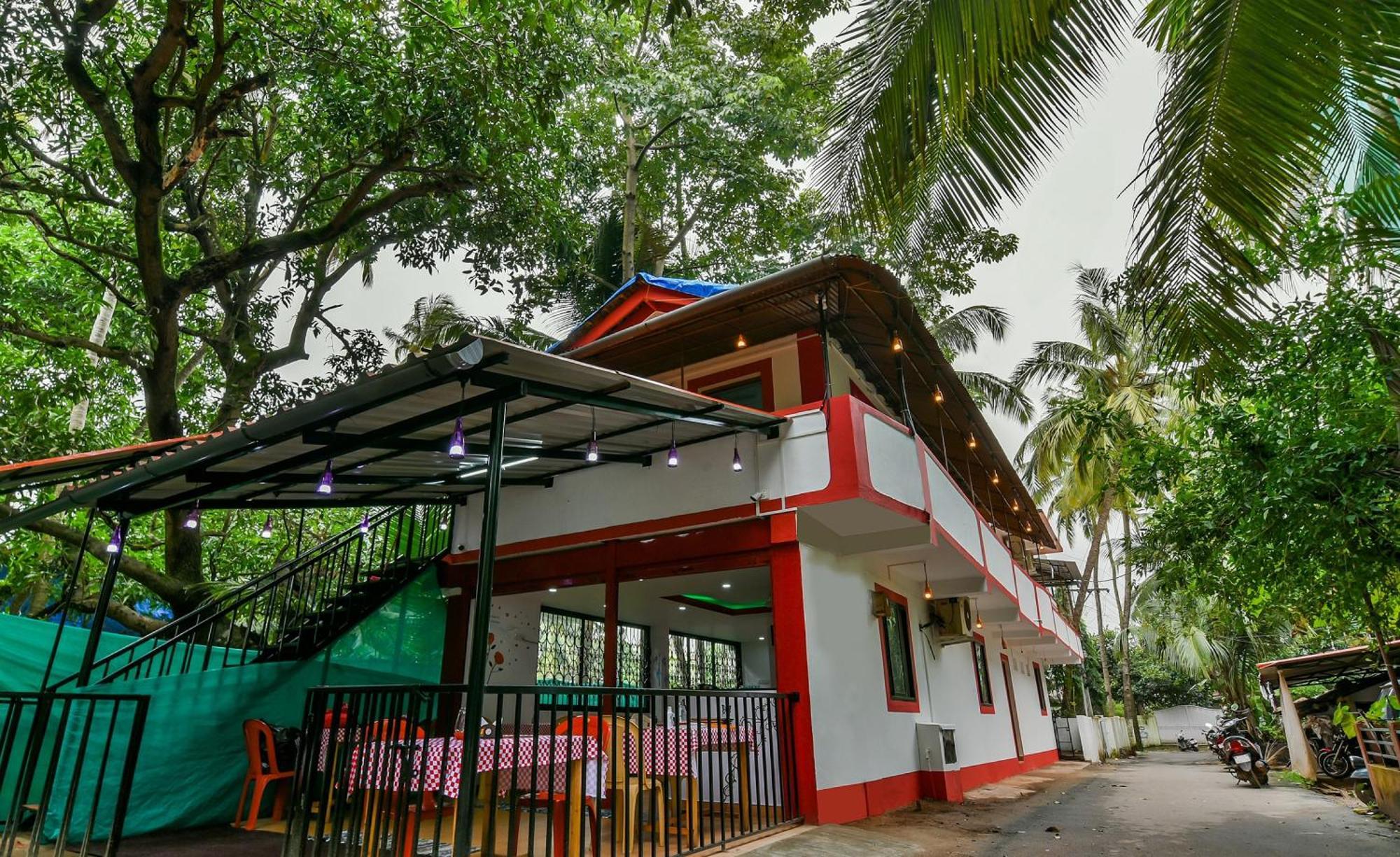 Hotel O Route Near Calangute Beach Bagian luar foto