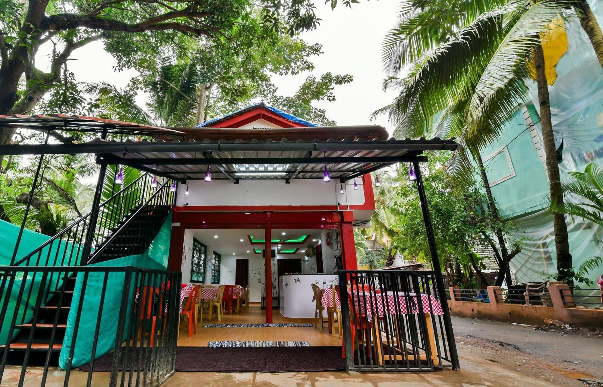 Hotel O Route Near Calangute Beach Bagian luar foto